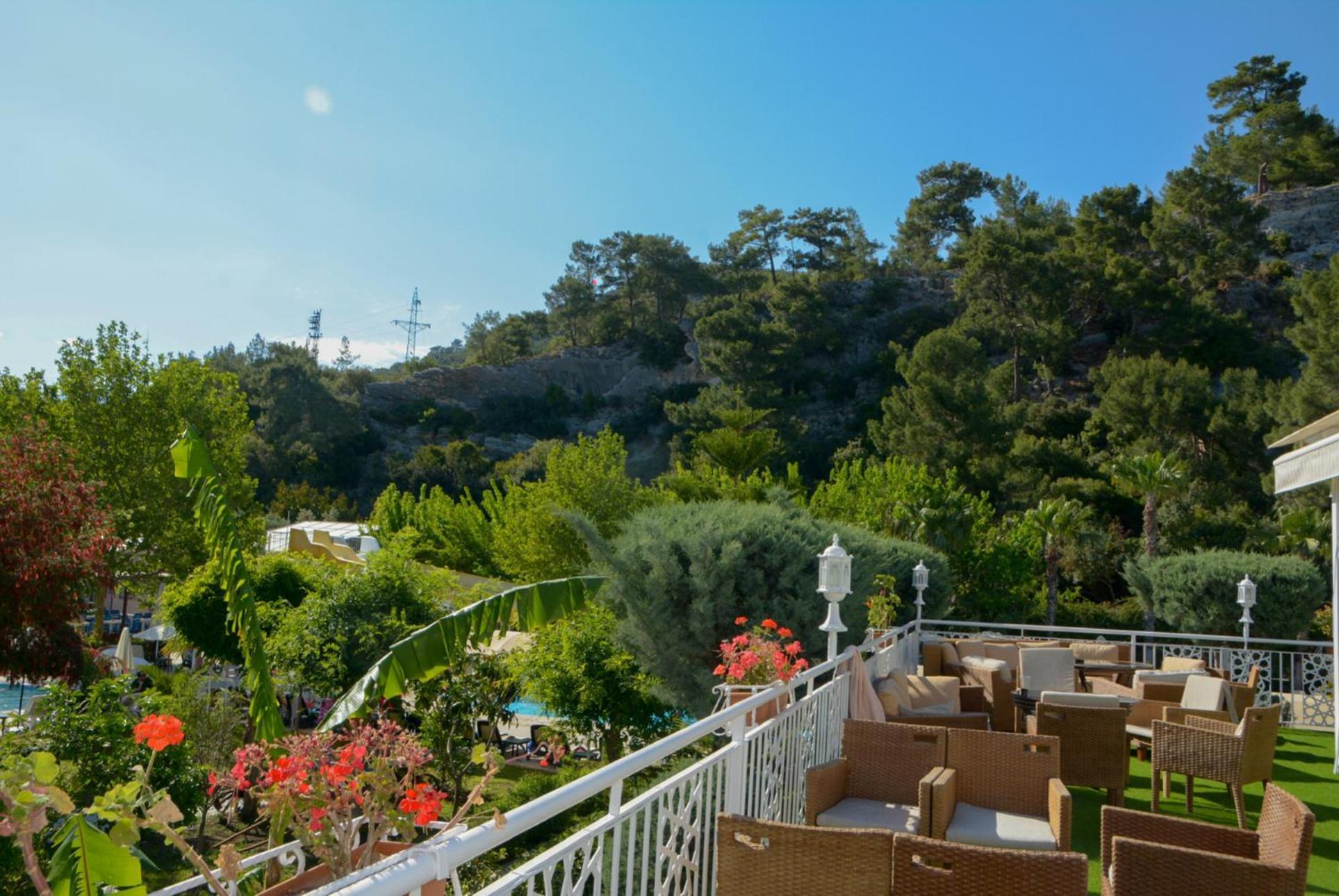 Miramor Hotel & Spa Antalya Extérieur photo View of the park